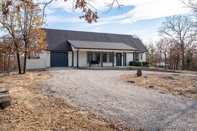 933 Barker Creek Dr, Sand Springs, OK 74063 - photo 5