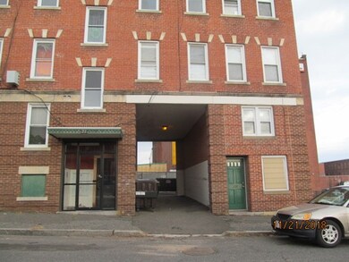 21 Essex St unit 31, Holyoke, MA 01040 - photo 6