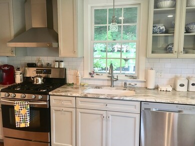 37 Simmons Rd, Hingham, MA 02043 - photo 4