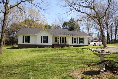 156 Cessna Ln, Shelbyville, TN 37160 - photo 4