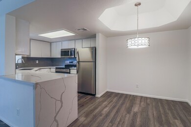 kitchen & dining
