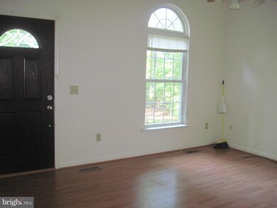 36409 Wilderness Shores Way, Locust Grove, VA 22508 - photo 3