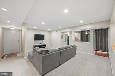 5472 Cedar Ln unit A4, Columbia, MD 21044 - photo 4