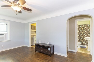 1154 Whiting St SW_11