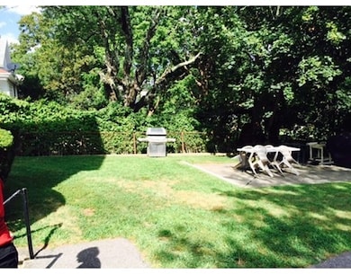 12 Middle St unit 14, Newton, MA 02458 - photo 3