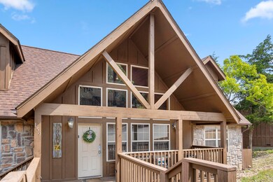 Nightly Rental Cabin Golf Community