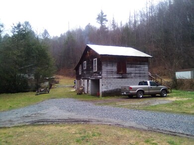 Piney Grove 8