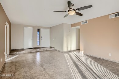 3145 S Orange Cir unit I, Mesa, AZ 85210 - photo 6