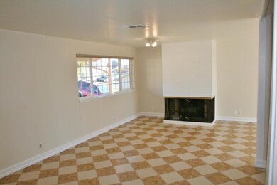 10412 Kincheloe 09