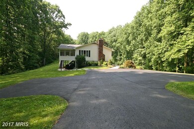 5802 Dale Dr, Sykesville, MD 21784 - photo 3