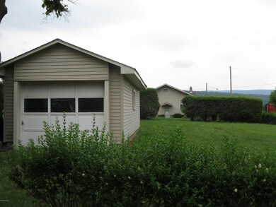 1101 E Front St, Berwick, PA 18603 - photo 6