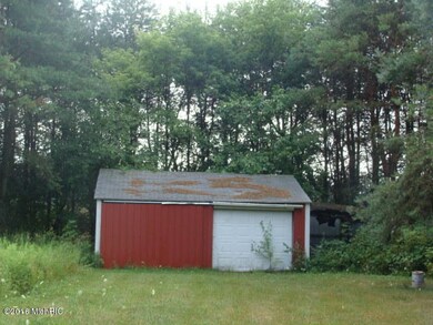 5617 Stedman Rd, Ionia, MI 48846 - photo 2