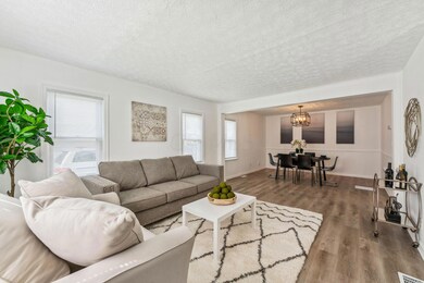 10-web-or-mls-2294-argyle-dr