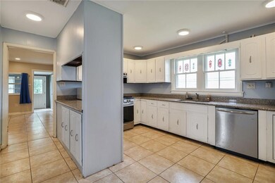 1151 Avenue D, Westwego, LA 70094 - photo 6