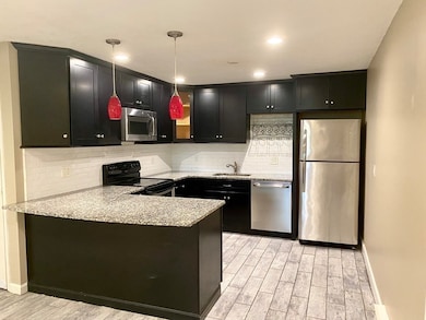 12 Walker Rd unit 4, North Andover, MA 01845 - photo 4