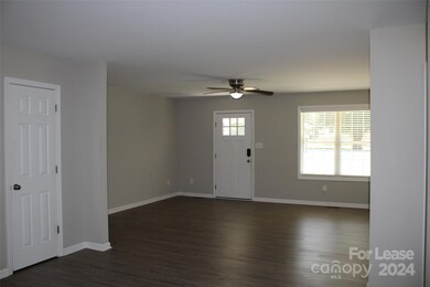 565 Hoyle St, Lincolnton, NC 28092 - photo 7