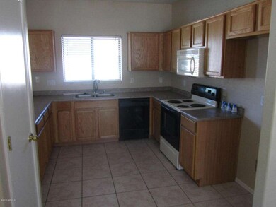 Nook to Kitchen