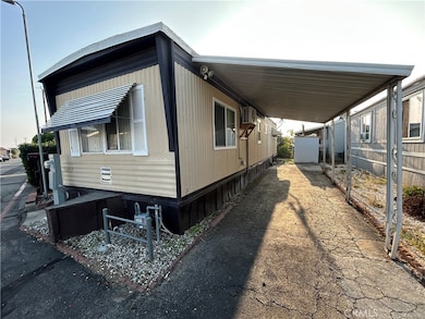 1045 N Azusa Ave, Covina, CA 91722 - photo 2