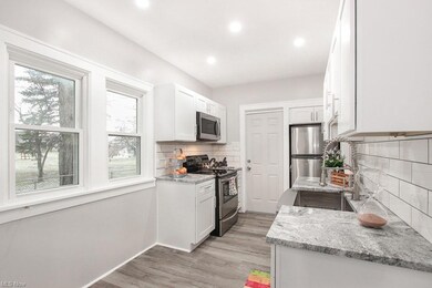 New kitchen and appliances!