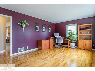 808 Fitting Ave, Lansing, MI 48917 - photo 5