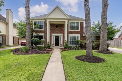 17211 Meadow Heights Dr, Houston, TX 77095 - photo 2