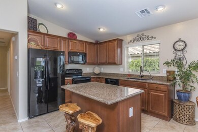 7) KITCHEN