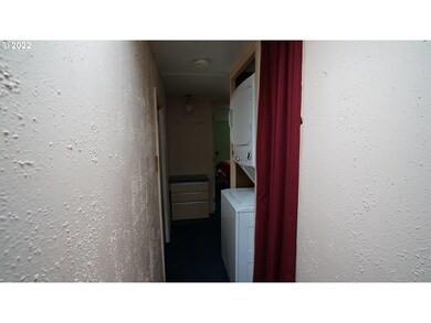 340 S Humbolt St, Canyon City, OR 97820 - photo 7