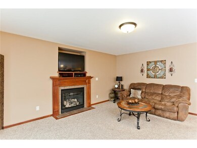 424 Moose Dr NW, Cedar Rapids, IA 52405 - photo 3