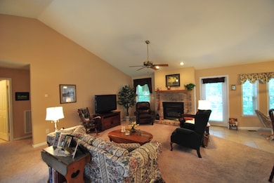 140 Trentwood Dr, Crossville, TN 38558 - photo 6