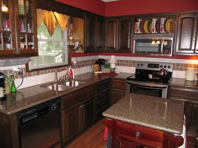 700 NW 19th St, Blue Springs, MO 64015 - photo 3