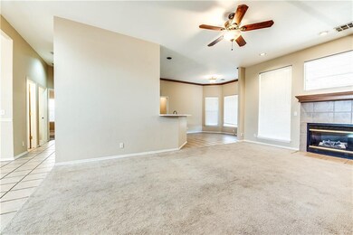 1812 Lancaster Dr, Edmond, OK 73012 - photo 3