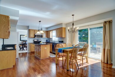 3712 Bronte Ct, Naperville, IL 60564 - photo 3