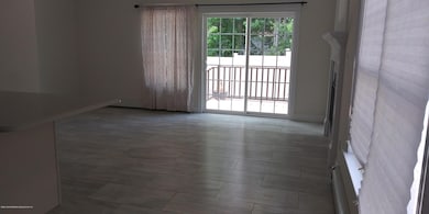 161 El Camino Loop, Staten Island, NY 10309 - photo 5