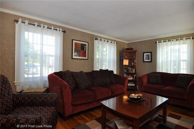 34 Spenstone Rd, Cranston, RI 02910 - photo 3