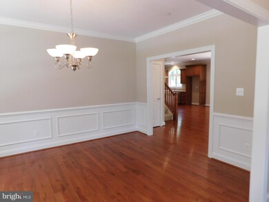 1082 Claypipe Dr, Huntingtown, MD 20639 - photo 2