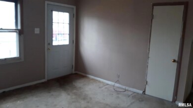 1314 N Hamilton St, Lincoln, IL 62656 - photo 5