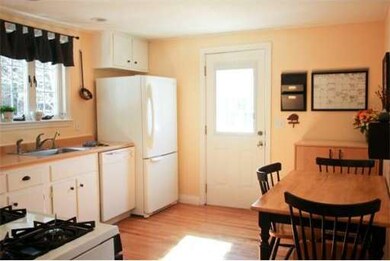 7 Marguerite Rd, Walpole, MA 02081 - photo 3