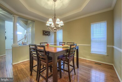 8821 Carpenters Hall Dr, Lorton, VA 22079 - photo 5