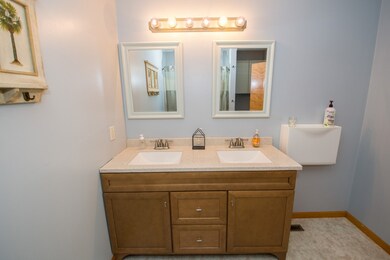 109 S Indiana Ave, Wakarusa, IN 46573 - photo 7