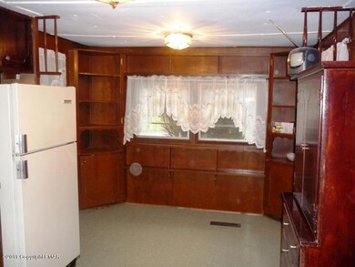 58 River Rd, Gouldsboro, PA 18424 - photo 2