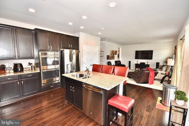 10389 Twin Leaf Dr, Bristow, VA 20136 - photo 7