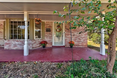 1301 Whippoorwill Dr, Norman, OK 73071 - photo 3