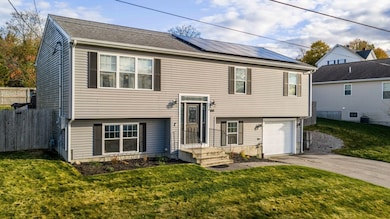 66 Bailey St, Fall River, MA 02724 - photo 2