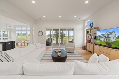 2724 Harbor Ct, Delavan, WI 53115 - photo 5