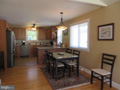 1237 Bullens Ln, Woodlyn, PA 19094 - photo 6