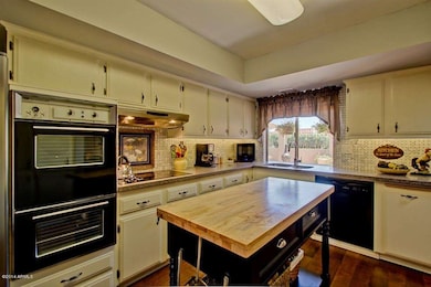 13636 N 107th Ln, Sun City, AZ 85351 - photo 3