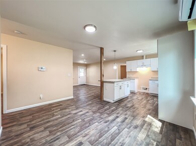 10502 Bucknell Rd, Houston, TX 77016 - photo 5