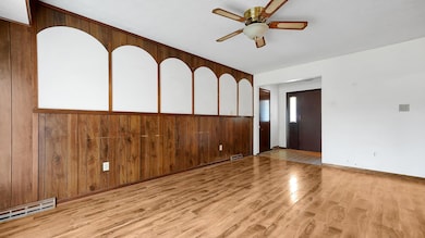 216 Trafalgar Ct Columbus OH 43230-7