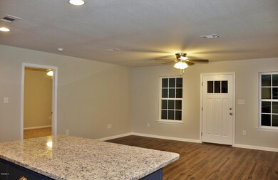 114 Crepe Myrtle Ln, Lucedale, MS 39452 - photo 5