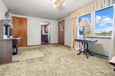 4160 Roselawn Ave SW, Massillon, OH 44646 - photo 5